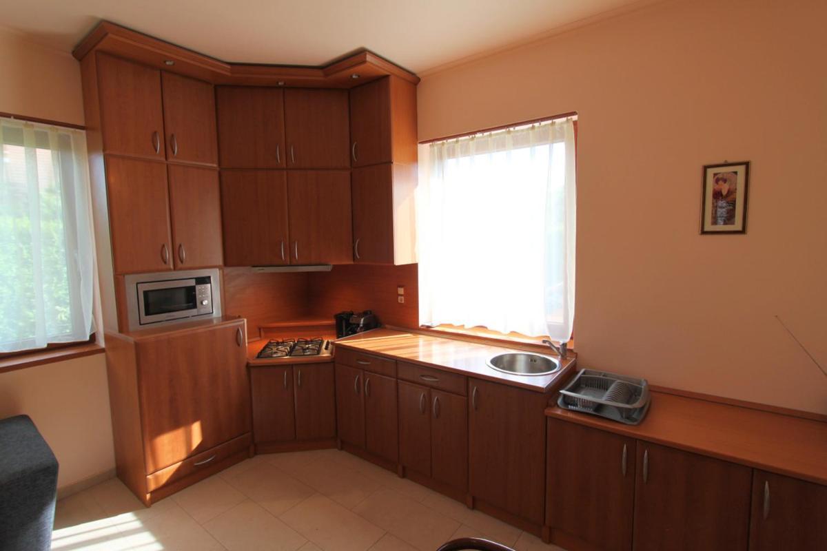 Velence Lake Apartman Гардонь Экстерьер фото